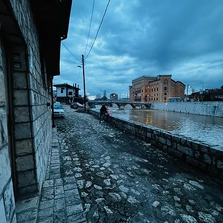 Old Town Trotters House Of Spite 9 Sarajevo